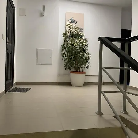 Διαμέρισμα Large And Bright Studio Near The Sea